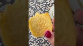 Imported pringles review | pringles recipe | cheese | chips | try it | lays | pizza pringles