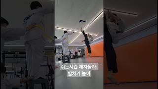 "턴차기 마스터! 강력한 회전력으로 완벽한 킥 완성!"