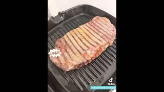 #香煎5分鐘三分熟牛排 #CAB安格斯PR冷藏紐約克牛排#玫瑰廚房就是大家的廚房CAB 小知識️每10頭牛只有3頭牛通過CAB認證，肉質更加細緻。