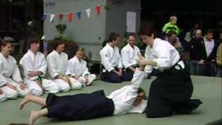 Aikido Demo Aikikan, Enschede Koninginnedag 2009 Part 1