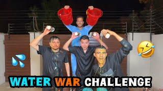 Colorful water war challengeaj is jung sy koi nahi bach payga