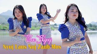 nyuj laus noj zaub mos By zoo xyooj C.V