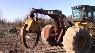 CAT 525 Skidder