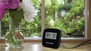 AcuRite 02067 Indoor/Outdoor Thermometer with Wired Sensor