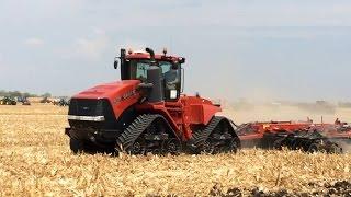 Case IH 620 Quadtrac & 875 Disk Ripper - Farm Progress Show 2015