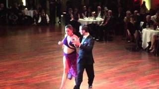 Facundo Pinero y Vanesa Villalba 2/4 "La Mariposa" Tango de Color Tango