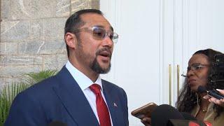 PM Young Unfazed By Opposition's Threats