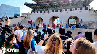 Walking from Cheonggyecheon to Gyeongbokgung Palace •[4k] Seoul, Korea