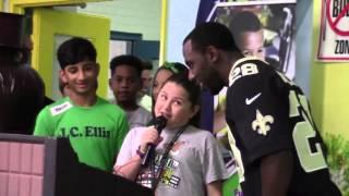 C.J. Spiller gets stumped by tricky math question at J.C. Ellis Elementary | Video