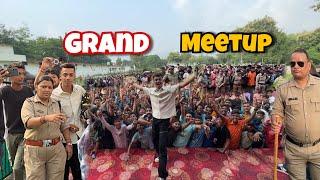 Grand Meetup|| PoliceKo Lathi Charge Karni Padi|| ￼ unexpected crowd￼