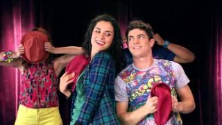 Violetta 3 - Todos juntos ensayan "Llámame"