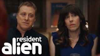 Harry and Heather Make Interesting Dinner Guests | Resident Alien (S3 E5) | SYFY