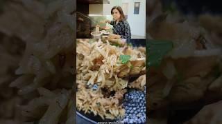 Farah Khan's Yakhni pulao Recipe  Chicken Yakhni pulao #shorts #shortsfeed #ytshorts