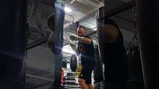 How To Practice The JAB #boxing #beginners #punch #teaching