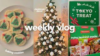 christmas vlog️ | decorating for christmas, trying japanese snacks, baking holiday cookies