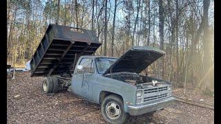 BUYING A 1983 CHEVY C-30 DUMP TRUCK FOR $250!! SITTING FOR YEARS, WILL IT RUN?