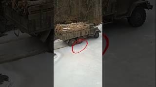 Zil-131 Difficult Moments on the Ice Road