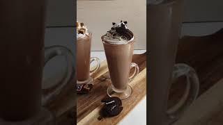 ميلك شيك الاوريو +سنيكرز بارد  #cooking #fyp #اوريو #ميلك_شيك_اوريو #مشروبات #مشروبات_باردة