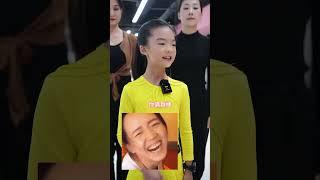 挑战给丸子老师压腿