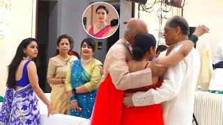 Kajol Devgan Crying And Hug Her Uncle At Durga Pooja