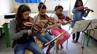 Ensemble de violon au stage de musique en Languedoc