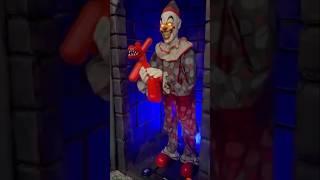 Balloon Dog Clown Animatronic | Lowes Halloween 2025