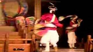 Korean Folk Dancing 2