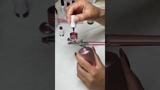 Testing out an airbrush machine on my nails 