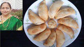 Traditional Karanji / Gujiya |  ओल्या नारळाची करंजी