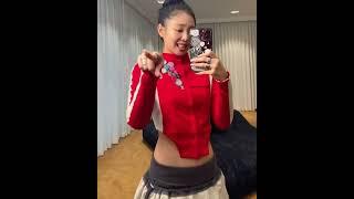 Чо Миён случайно встречает детектива Чон Пильдо #jenniekim #miyeon #gidle #skz