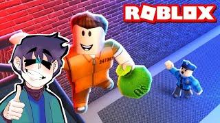 Jugando roblox, No sé a qué juegos, pero ahí veremos