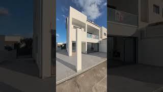 Moradia | Villa - Faro, Gambelas [Walking House Tour]