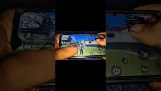 2 finger handcam gameplay solo Vs Squad