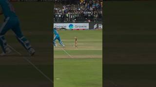 KOHLI BOWLED 60fps 🫠