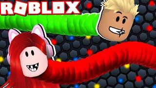 กลายร่างเป็นหนอน มาต่อสู้กับเพื่อน Roblox Slither 3D | CKKID