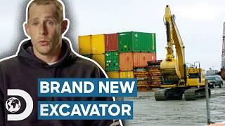 BRAND NEW Excavator Helps Kris Kelly Find More Gold | Gold Divers