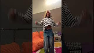 Idea vid : Hailey from TT  @PaisLeejaine20 #edit #notenoughnelsons #cutefunny #ootd #blowup