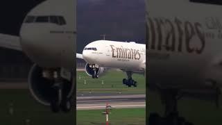 Emirates Boeing 777 landing #aviation #plane #boeing #emirates