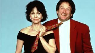 Robin Williams 10 year death anniversary Robin Williams Doubtfire Aladdin Sally Field