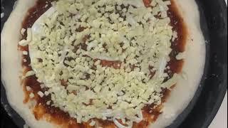 How to make pizza easy Domino's style pizza at home