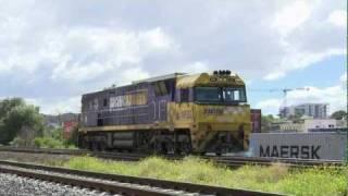 Pacific National & QR National Australian Diesel Locomotives At Dynon (24/9/2009) - PoathTV Trains