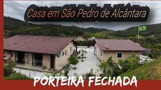 VENDO • Casa com pomar em São Pedro de Alcântara SC