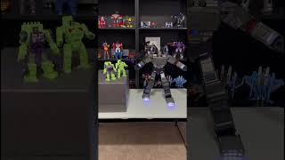 Megatron is up to no good #transformers #megatron #evil #good #robot #shorts #fun #funny #cool #2025