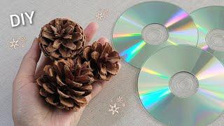 VERY Beautiful! Christmas decoration idea with Old cd and pine cone - Genius recycle idea -DIY hacks