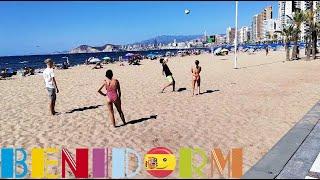 Benidorm's BRITS BACK ON THE BEACH - STILL 27 DEGREES!️️ A Mid September Walk! #benidorm