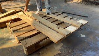 Great Idea For Transforming Pallet Wood. Turn Pallet Into A Unique And Meaningful Coffee Table.