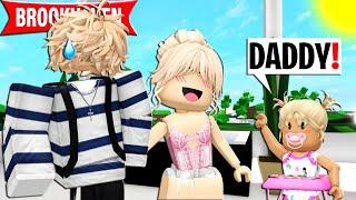 BABY EMILY TROLLT SUSSE ONLINE DATER in BROOKHAVEN! (Roblox Brookhaven RP | Story Deutsch)