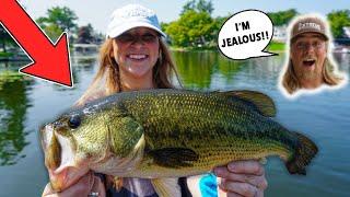 She caught HER Biggest Bass of the Year: Michigan Summer Bass Fishing