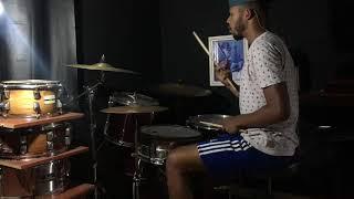 DRUM COVER  So sick tocando em casa  05