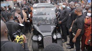 EX PRESIDENT KUFFOUR STORMS AT OTUMFUO ABUSUAPANIN AND BARIMA YAWS BURIAL SERVICE AT MANHYIA PALACE